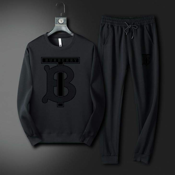 Picture of Burberry Sweater Suits _SKUBurberryM-4XL11Lr30237463